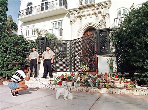 sepoltura di versace|Versace, morte a Miami .